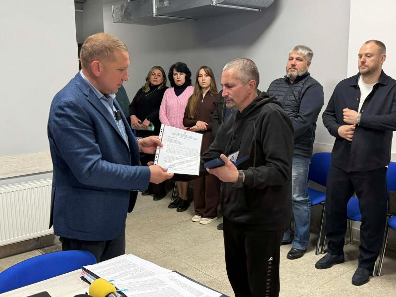 Юрій Гриценко, Роман Марченко, Микола Максимов та інші: хто ще отримав відзнаки Кременчуцької міської ради
