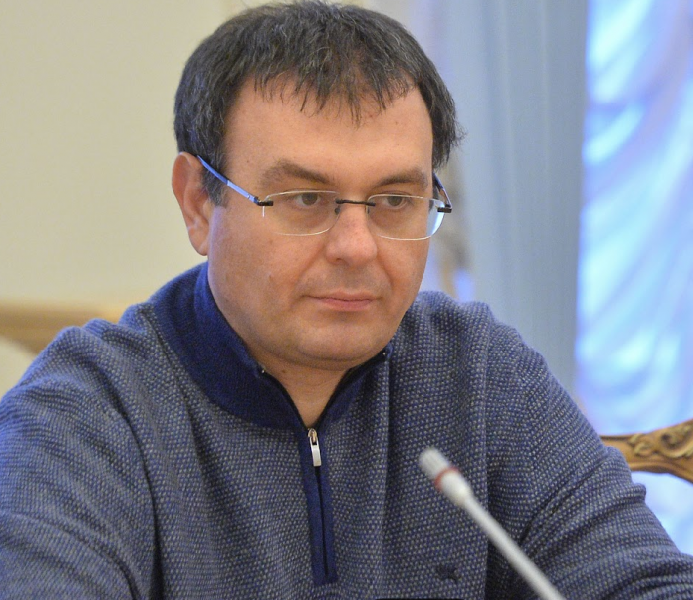 Нелегальні сигарети у Кременчуці: де їх знаходять, скільки вилучають і чим це закінчується для продавців