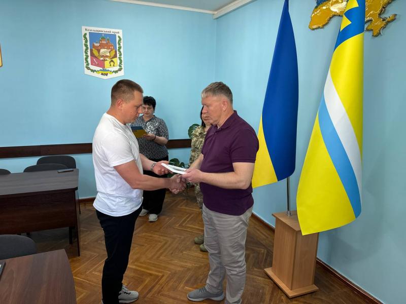 Медалі «За поранення» та «Комбатантські хрести»: у Кременчуці вшанували військових
