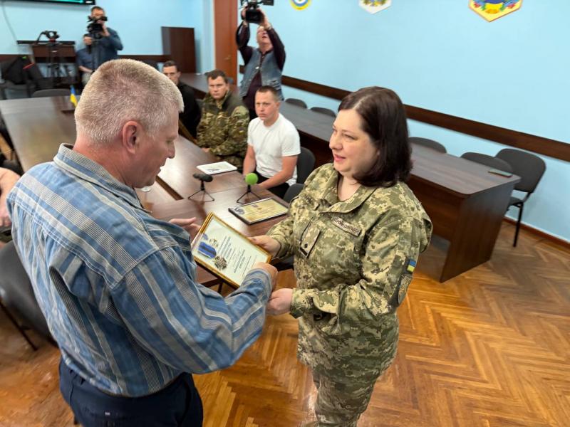 Медалі «За поранення» та «Комбатантські хрести»: у Кременчуці вшанували військових