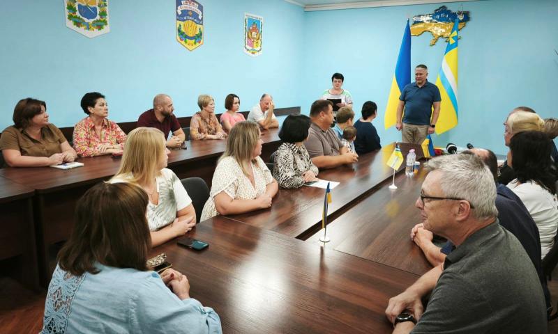 Виховала дев’ятьох дітей: жительці Глобинської громади присвоїли звання «Мати-героїня»