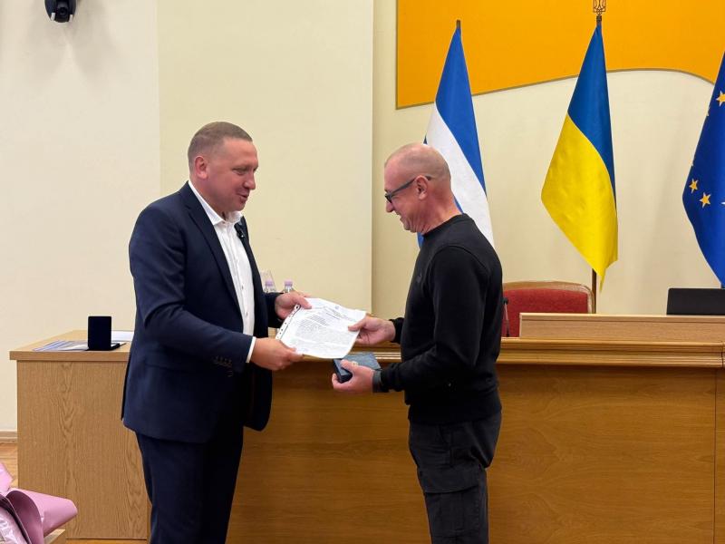 Захисників України нагородили відзнаками та грамотами Кременчуцької міськради