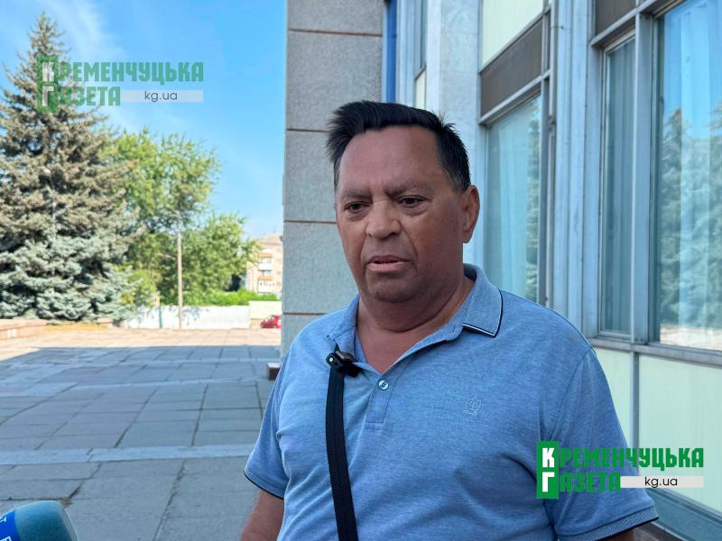 Кременчук провів в останню путь Романа Ведмедя — захисника, який став 22-м загиблим випускником гімназії №16