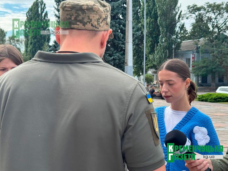 Пішов на війну услід за сином: Кременчук попрощався із Захисником Олександром Баштаненком