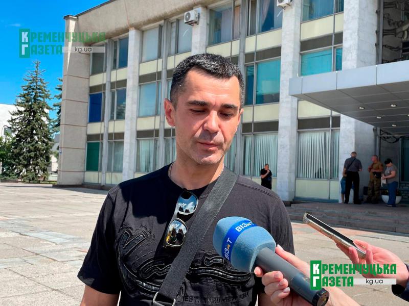 «Сашко був дуже позитивною, сміливою та інтелігентною людиною»: у Кременчуці в останню путь провели Захисника Олександра Шкапенка