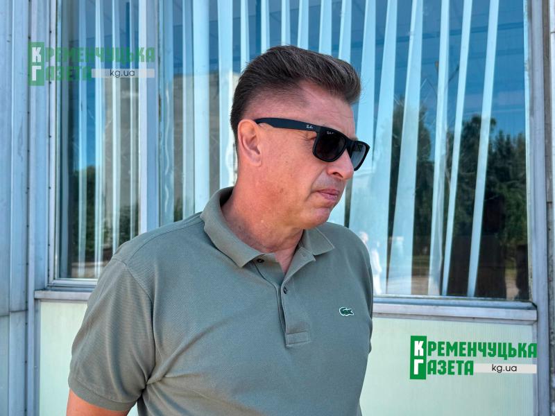 «Або він загине як герой, або буде Героєм України»: у Кременчуці провели в останню путь гранатометника Вячеслава Бурого
