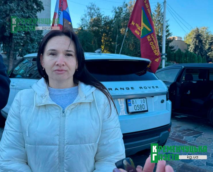 «Наш спільний голос — голос вдячності»: у Кременчуці відбувся автопробіг на честь захисників і захисниць України