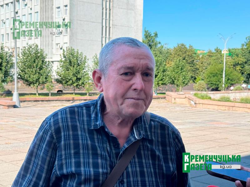 «Мав золоті руки й добре серце»: у Кременчуці провели в останню путь захисника Андрія Панченка