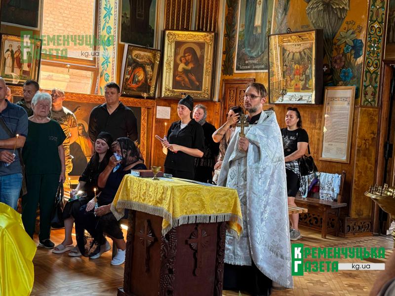 "До кінця він був на бойовому посту": Кременчук попрощався із Захисником Артемом Байовим, який став до зброї у перші дні великої війни