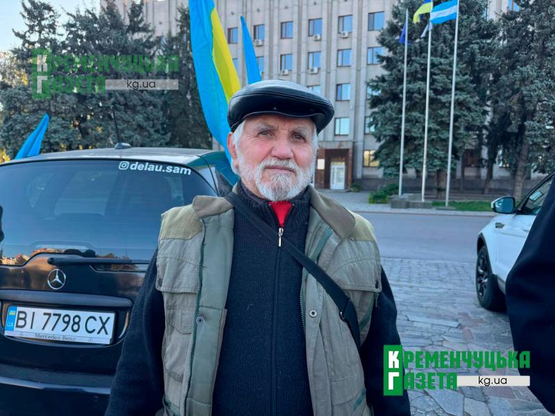 «Наш спільний голос — голос вдячності»: у Кременчуці відбувся автопробіг на честь захисників і захисниць України