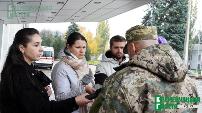 "Найкращий солдат, найкраща людина": Кременчук провів в останню путь Захисника Богдана Яківця