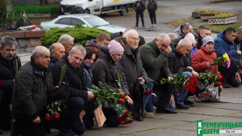 «Золота людина»: у Кременчуці провели в останню путь Захисника Сергія Мараховку