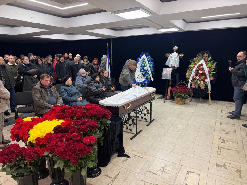 Великий фахівець, людяний керівник: Кременчук віддав останню шану Віктору Солодяшкіну