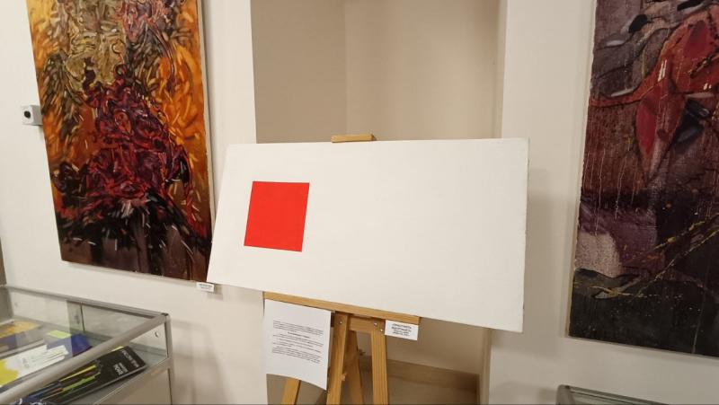 Між видимим і невидимим:у Кременчуці відкрили виставку Ольги Гриценко «Експансія післяобразу»