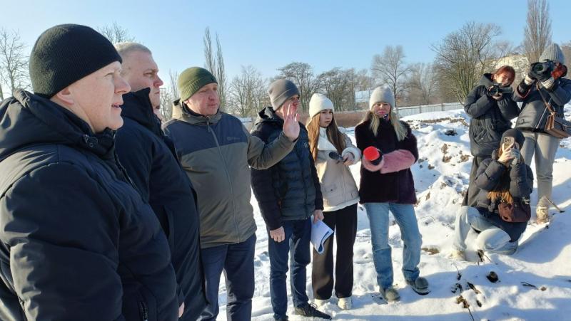 Новий очільник Полтавщини розпочав робочі поїздки з Кременчука: оглянув будівництво ветеранського хабу за 147 млн грн