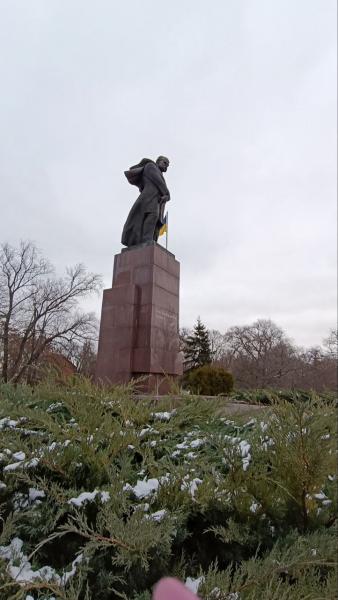 «Ми встояли — а значить, уже перемогли»: у Кременчуці відзначили День Соборності України та передали військовим п’ять станцій Starlink