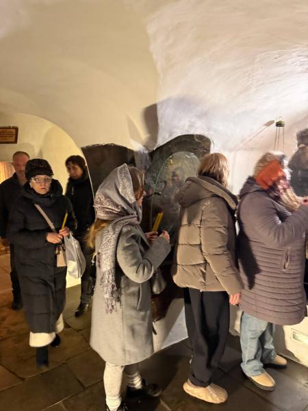 Паломники з Кременчука відвідали Києво-Печерську лавру та обговорили з Митрополитом Епіфанієм будівництво монастирського комплексу