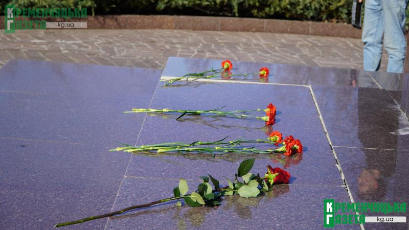 "Душа Шевченка разом із нашими Захисниками у бліндажах і окопах" - у Кременчуці вшанували пам'ять Великого Кобзаря
