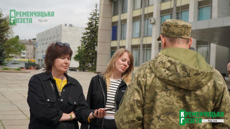«Він був не просто людиною — він був Героєм»: Кременчук попрощався з десантником Олегом Шариповим