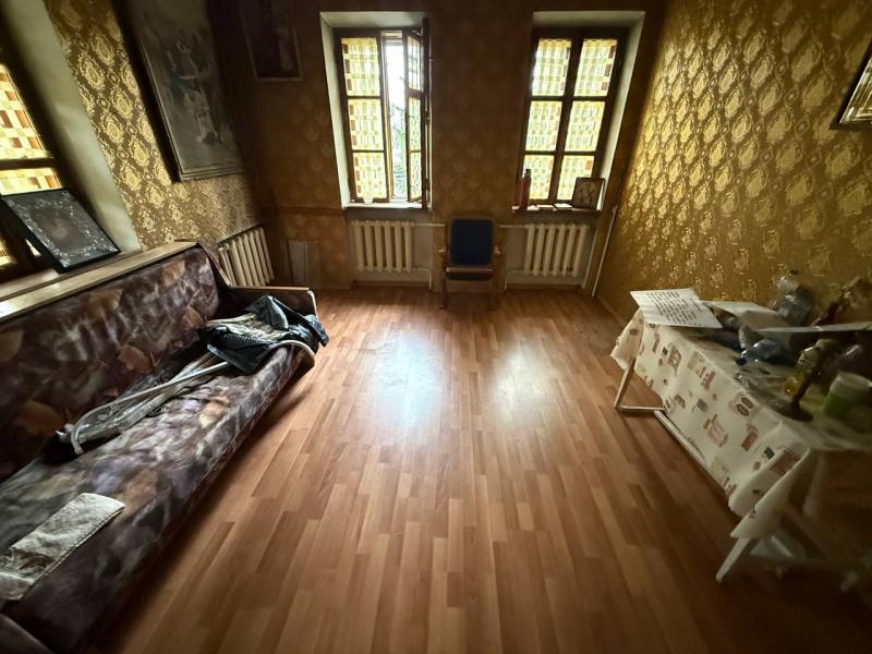 У Троїцькому храмі після переходу до ПЦУ залишили матрац, ікони та календар РПЦ