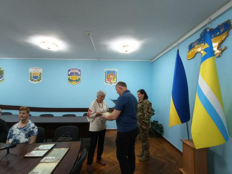 Нагороди за мужність і відвагу: у Кременчуцькій РВА вшанували зниклих безвісти військових