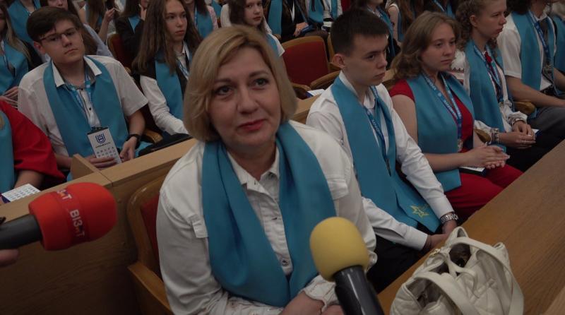 Злива, град і 130 медалістів: як у Кременчуці через негоду змінили місце проведення урочистостей