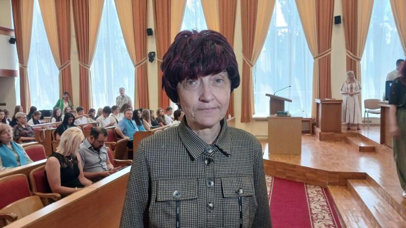 Наука починається зі школи: у Кременчуці нагородили талановитих учнів та педагогів