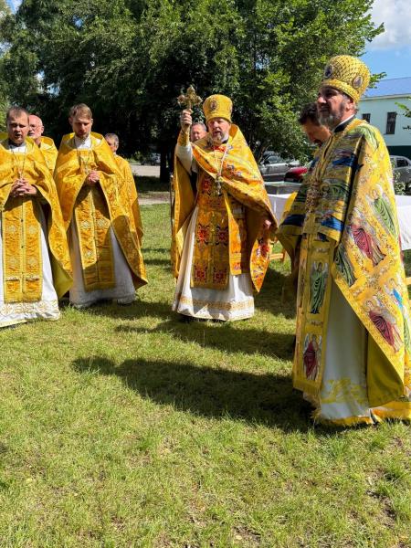 За мир і Захисників України: у Кременчуці відзначили престольне свято Свято-Ольгинського храму