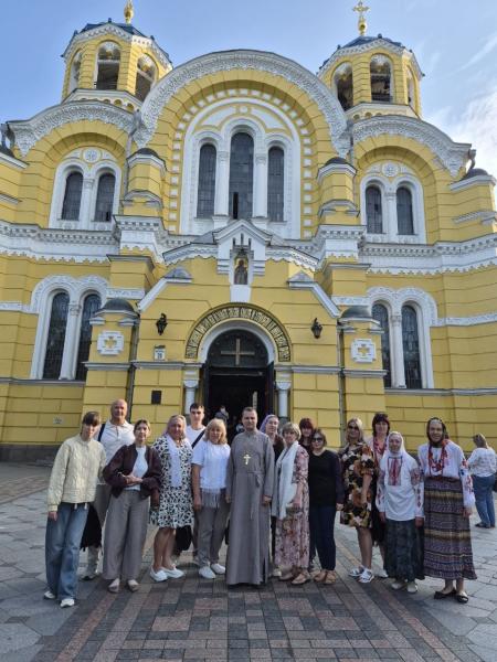 Доленосний день для України: кременчуцькі віряни долучилися до святкової молитви у Києві