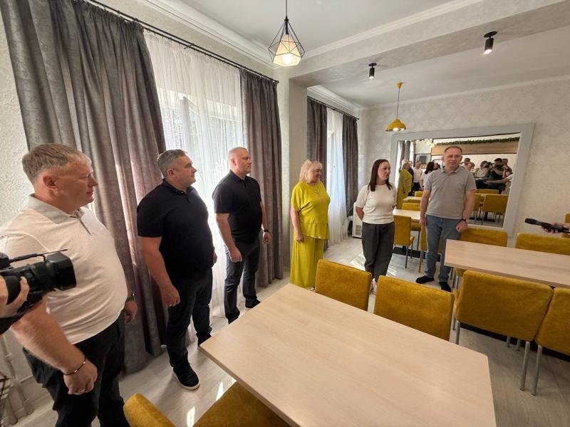 Дяківнич відвідав кулінарний хаб у Кременчуці — громадам радять підвищувати зарплати кухарям