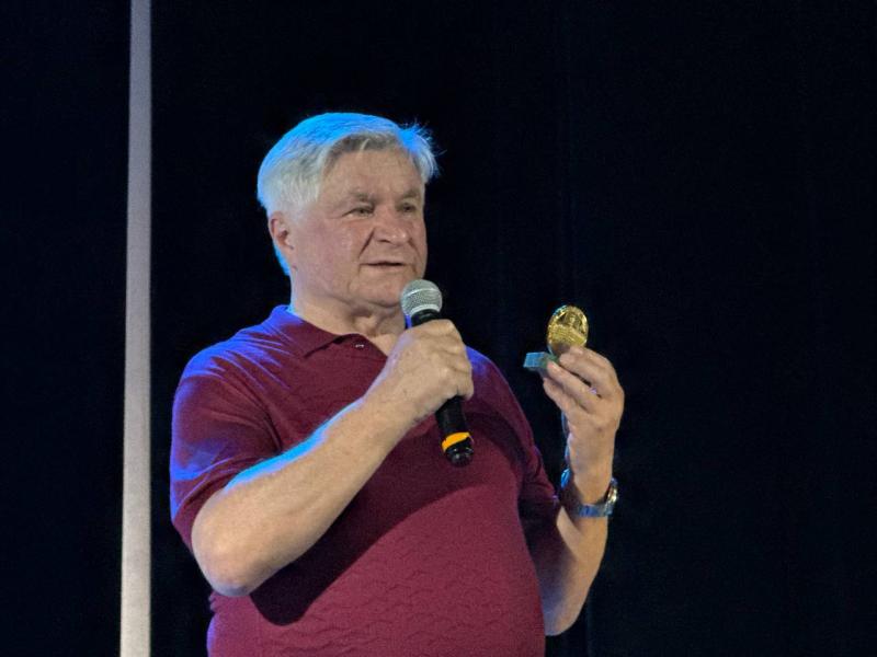 «Ви рятуєте життя щодня»: у Кременчуці урочисто привітали медичних працівників