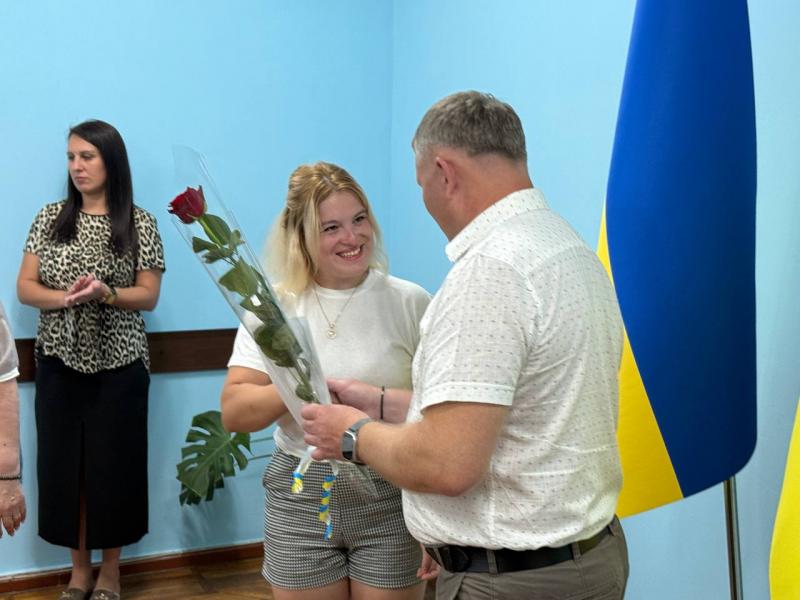 Працюють заради життя: у Кременчуці нагородили медиків, до професійного свята
