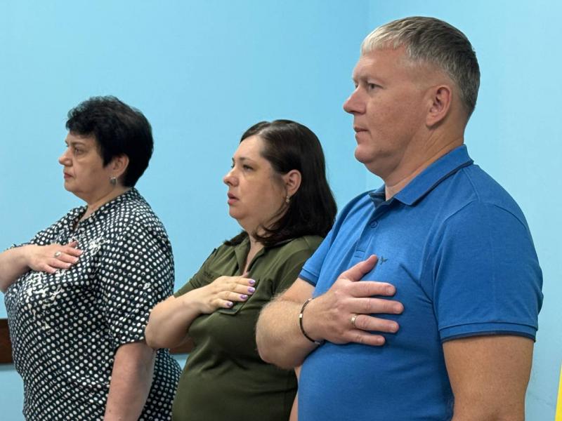 «Імена наших Героїв ніколи не будуть забуті»: у Кременчуці родинам захисників вручили державні й відомчі нагороди