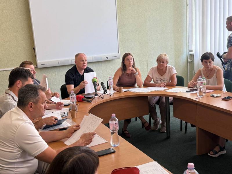У Кременчуці не можуть знайти підрядника для будівництва укриття у ліцеї №10, а що по іншим закладам освіти?