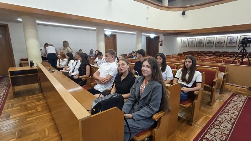 У Кременчуці відзначили День молоді: кого нагородили та про який фестиваль попросила молодь