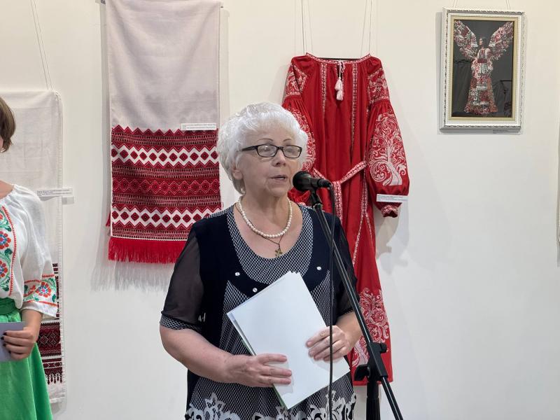 Ковбої, королі та старовинні візерунки: чим цього року дивував «Вишиваний Кременчук»