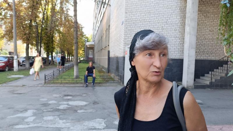 «Він загинув рік тому, виконуючи свій обов’язок»: у Кременчуці попрощалися із захисником Віктором Мітченком