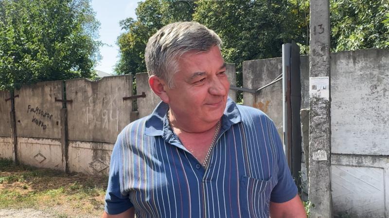 Від айстр із палісадника до шкільної форми: що жителі Кременчука згадують про своє Перше вересня