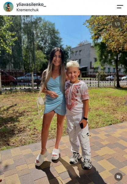 Із тривогами і лінійками в укритті: як у Кременчуці діти і батьки зустрічають 1 вересня (Доповнюється)