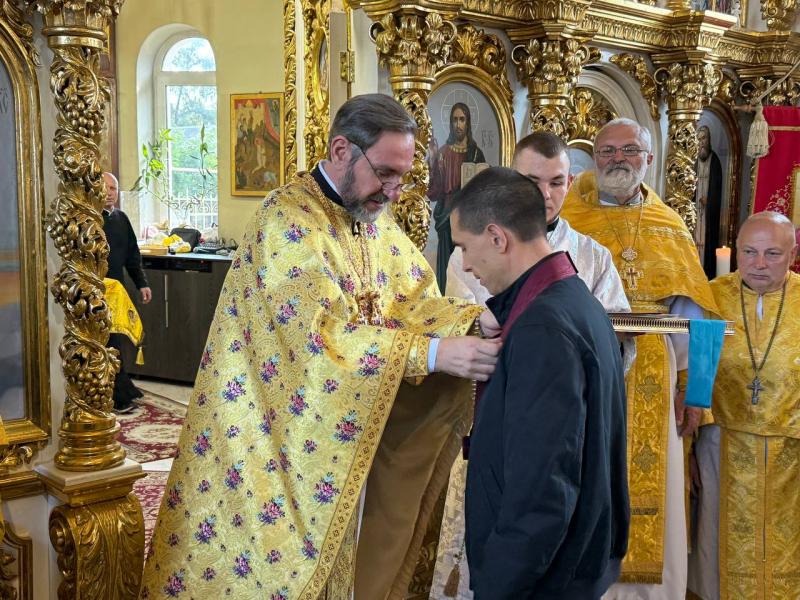 Грамоти, ордени та медалі: у Кременчуці відзначили людей за служіння Богові, Україні та розвиток церкви