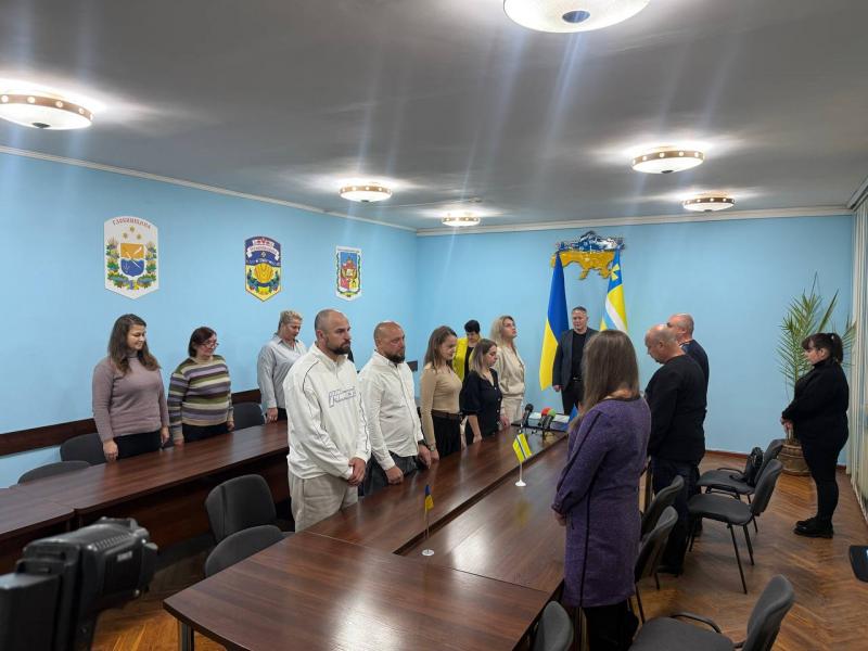 У Кременчуцькій РВА відзначили працівників харчової промисловості: хто отримав грамоти