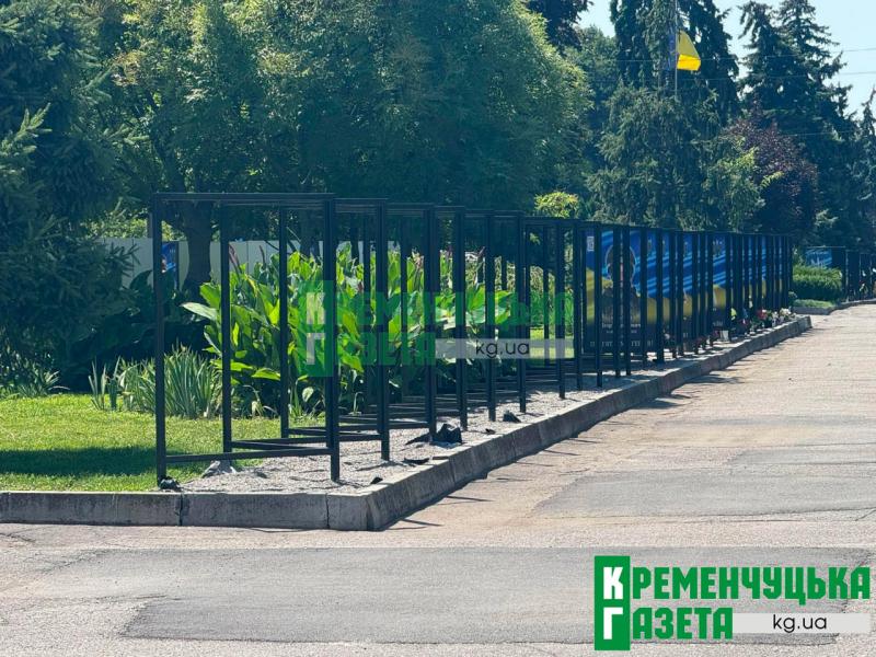 У Парку Слави готують нові місця для портретів загиблих воїнів: Алея пам'яті знову збільшиться