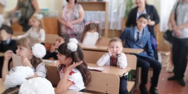 Фотоконкурс "Первый раз в первый класс": Владислав Михненко 