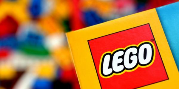 Конструктори Lego будуть у школі