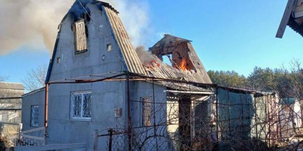 Через пічне опалення загорівся дах будинку: у Кременчуцькому районі за день сталося дві пожежі