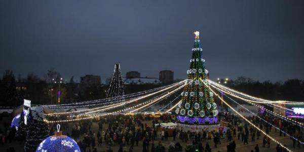 У мерії Кременчука вже заговорили про Новий рік – комунальники на свята збираються просити 1,5 млн грн