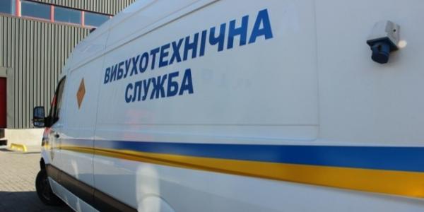 У Кременчуці затримали підривника: біля поліції знайшли вибухівку з дистанційним керуванням