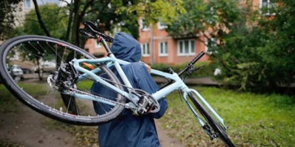 Болторіз замість ключа: серійний велокрадій із Горішніх Плавнів посаджений за ґрати