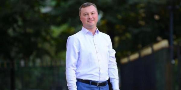 Понад 1 млн грн зарплати: декларація депутата Алєксєєва