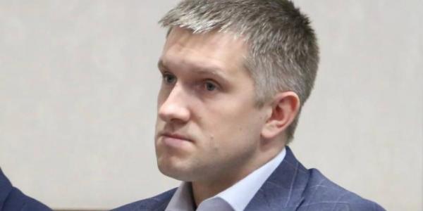 Будинки у Маріуполі, квартира в оренді у Кременчуці та Bitcoin: що задекларував прокурор міста Олег Балаєв